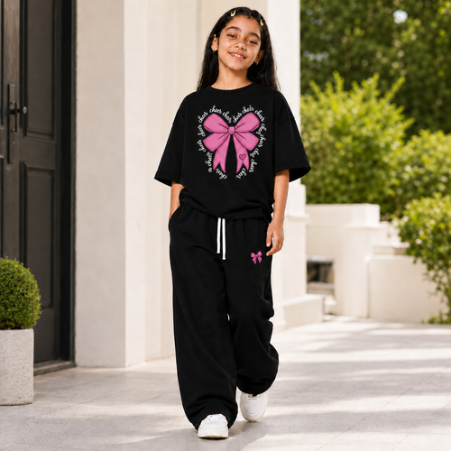 Ensemble Fille Oversize Noir Design Papillon – طقم بناتي أسود أوفر سايز بتصميم الفراشة